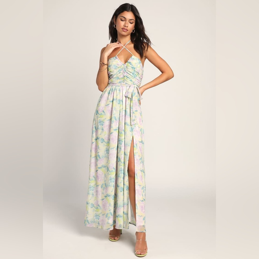 Lulu's Effortlessly Abloom Green Multi Floral Halter Maxi Dress Excellent Size M